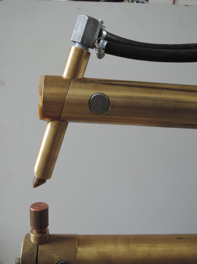 Опция: хобот со скошенным электрододержателем