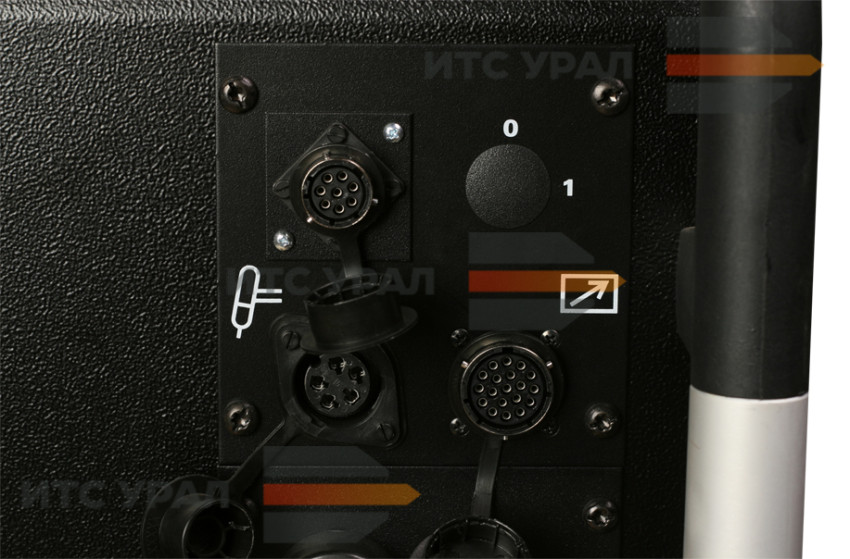 Янтарь Тиг 450 AC/DC_разъемы