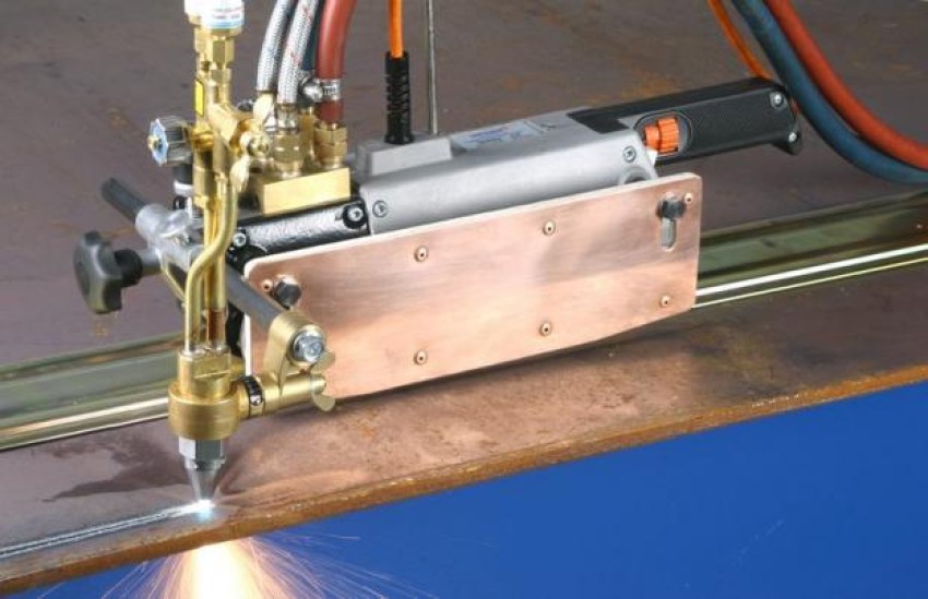 Quicky-E, Машина газорезательная для резки стали толщиной до 100 мм