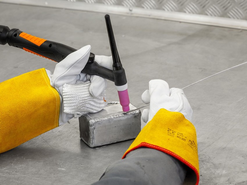 Накладка защитная для TIG-сварки_в работе